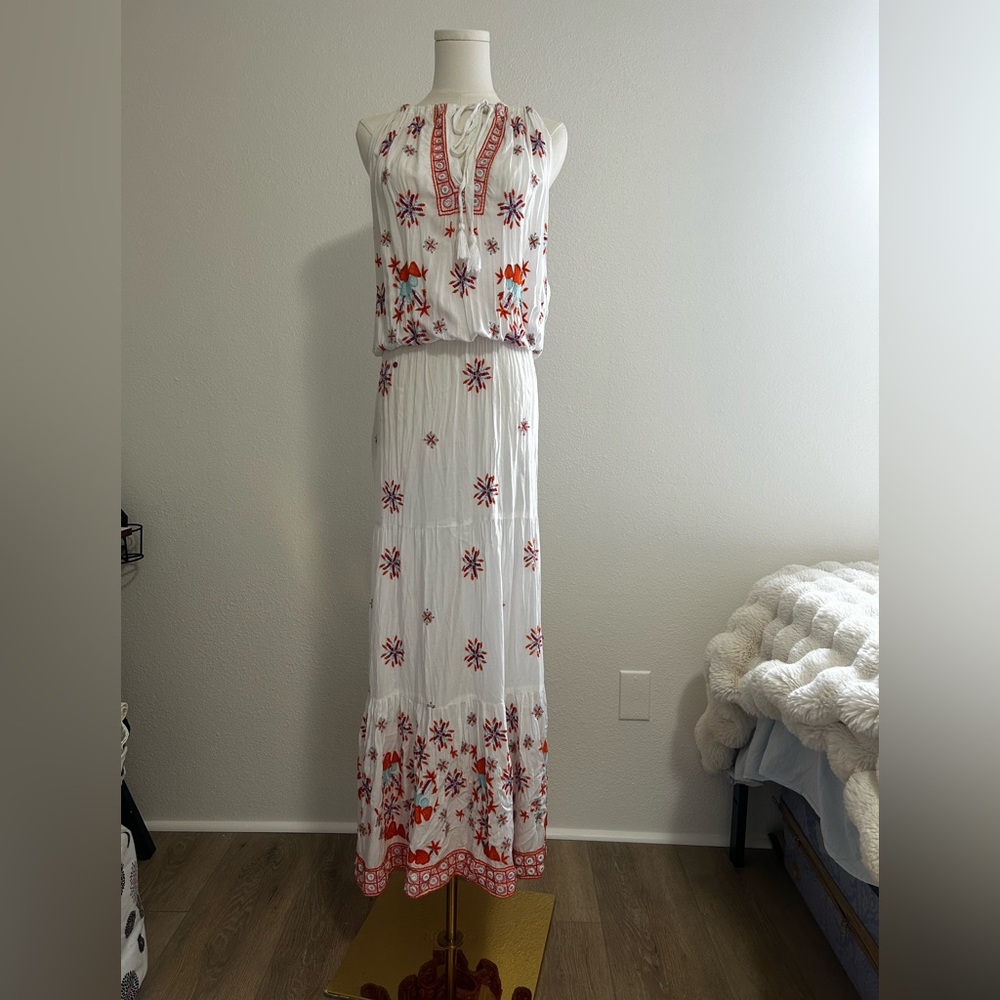 White and Red Embroidered Sleeveless V-Neck Maxi Sundress